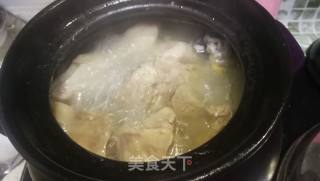 Lamb Scorpion Stewed Radish in Clear Soup recipe