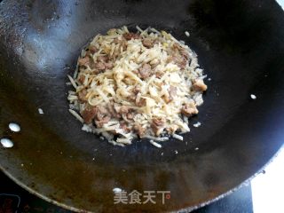 Homemade Small Stir-fried Beef with Lotus Root recipe