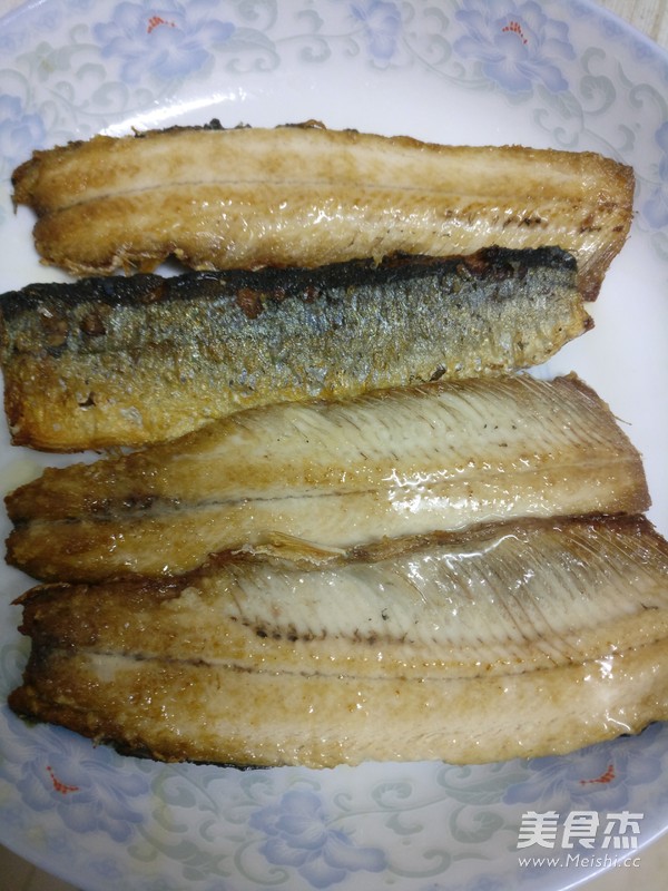 Sour and Spicy Saury recipe