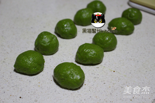 Matcha Honey Bean Waffle (yeast Version) recipe