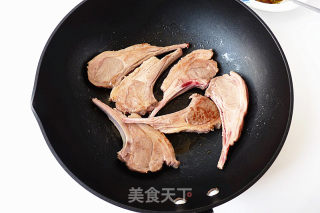 【france】grilled Lamb Chops with Mustard and Herbs recipe