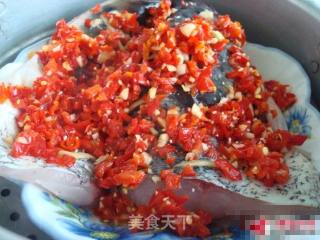 Chopped Pepper Fish Head: Spinach Noodles recipe