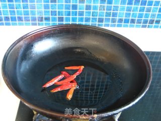 Stir-fried Pork Blood with Chili recipe