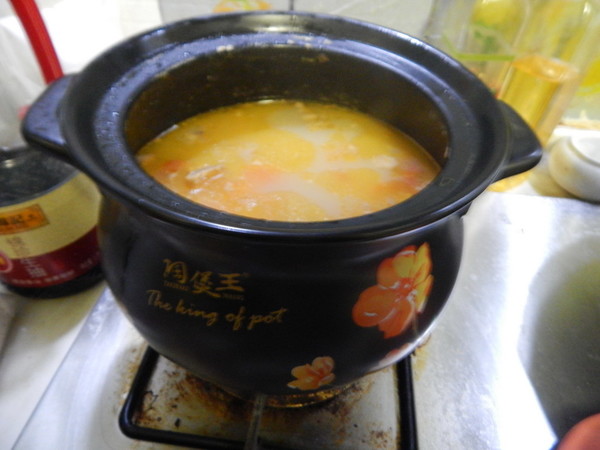Tomato and Yam Beef Bone Soup recipe