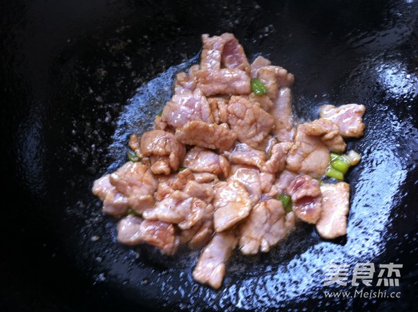 Fried Pork with Pleurotus Eryngii recipe