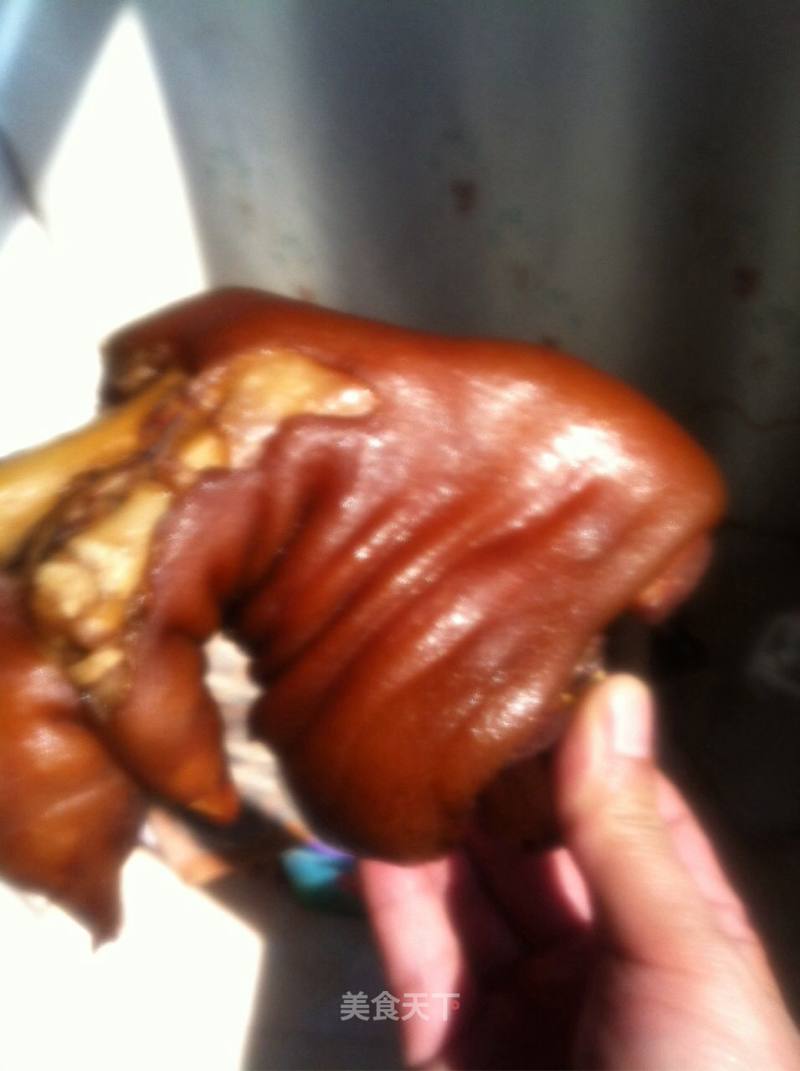 Xichang Dewei Fresh Gold Braised Pork Knuckles recipe