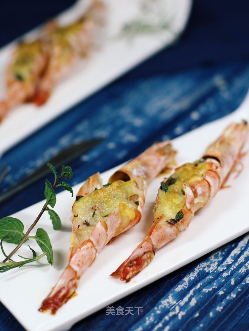 Grilled Prawns with Rosemary Cheese recipe