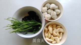 Water Chestnut Fish Ball Soup recipe