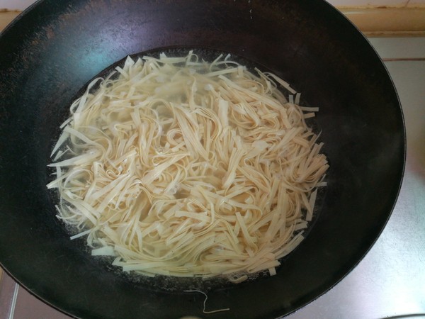 Dried Tofu and Shrimp Skin recipe