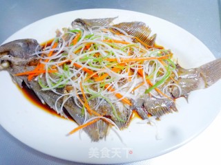 Yellowtail Flounder with Scallion Oil recipe