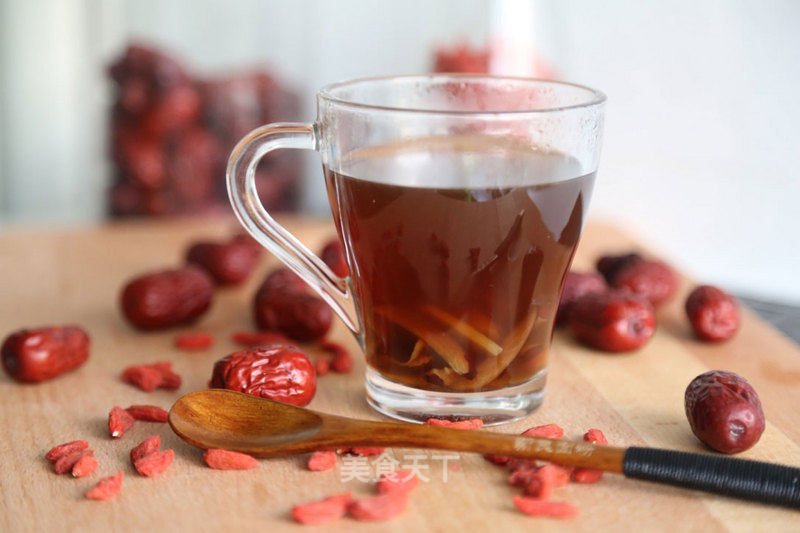The Warmest Drink for Women in Winter-ginger Candy and Red Date Drink recipe