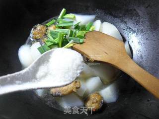Boiled Mackerel with Radish recipe