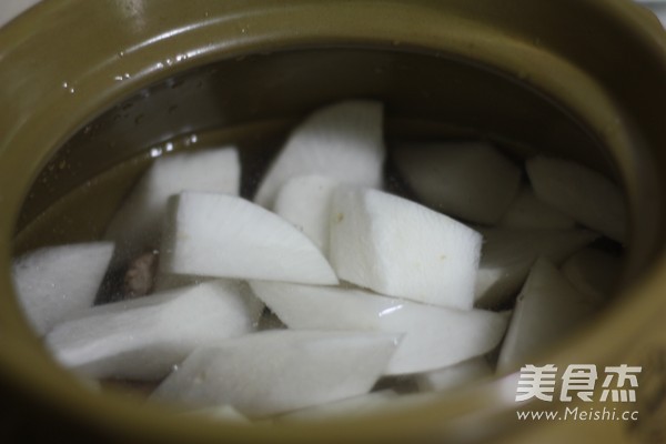 Radish Stick Bone Soup recipe