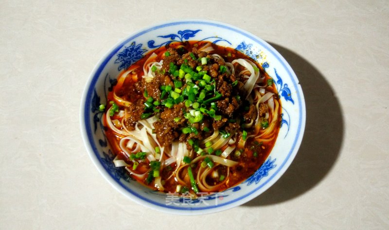 Chongqing Mixed Sauce Noodles (also Known As Sangzi Noodles)