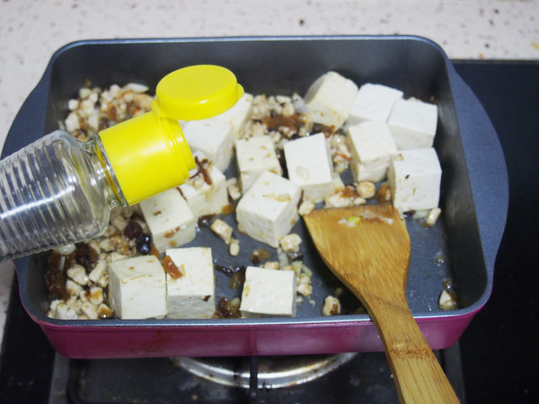 Braised Tofu with Eight Treasure Sauce recipe