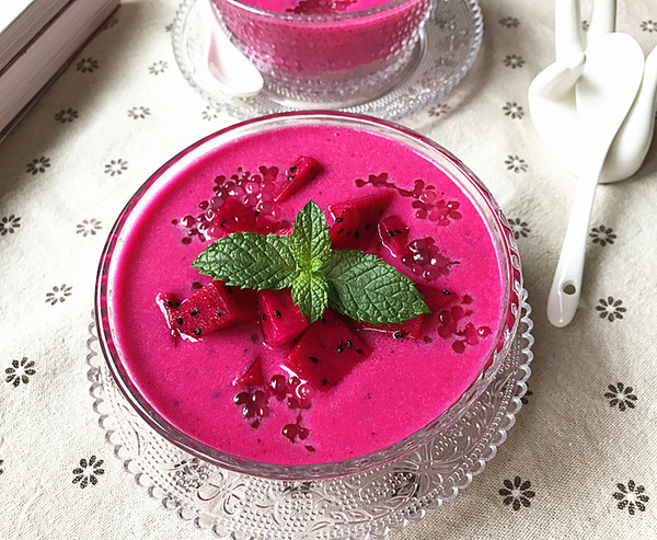 Dragon Fruit Coconut Milk Sago recipe