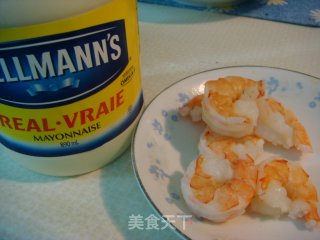 Prawns with Mango and Orange Salad recipe