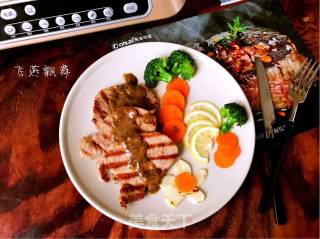 #东 Shot Steak Machine# Garlic Black Pepper Pork Chops recipe