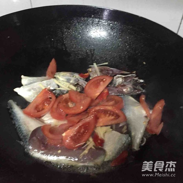Tomato Flower Angelfish recipe