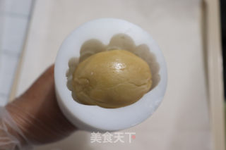 Overbearing Crab Mooncakes recipe