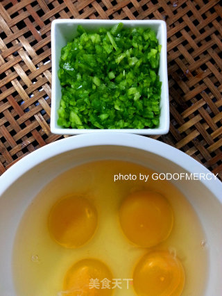 Grab Your Husband's Stomach = Pea and Corn Stewed with Eggs recipe