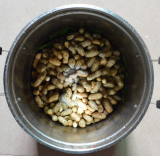 Sweet Peanuts recipe