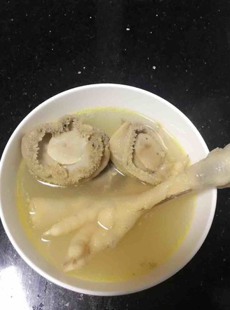 Dried Abalone Stewed Chicken Feet and Chicken Kidney Soup recipe