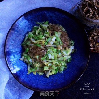 Stir-fried Vermicelli with Green Garlic Cabbage recipe