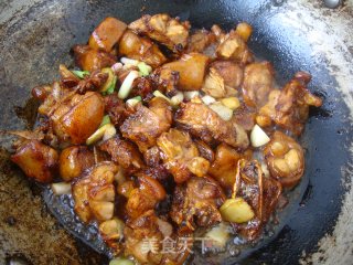 Braised Pork Trotters (dry Cowpea Version) recipe