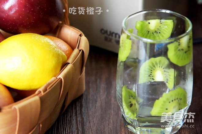 Qingti Kiwi Smoothie recipe