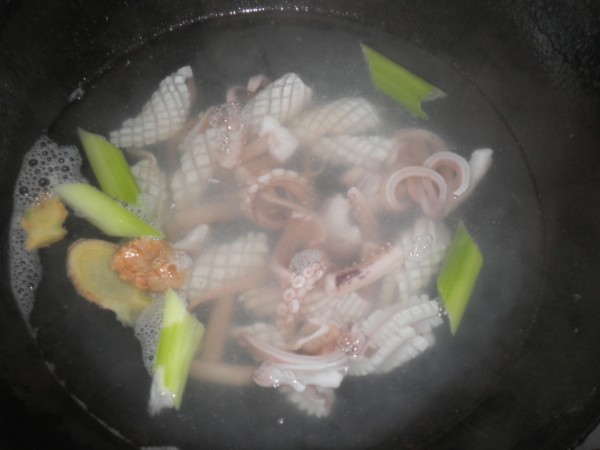 Cold Squid Roll recipe