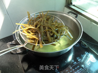 Scallion Oil Kelp Shreds recipe