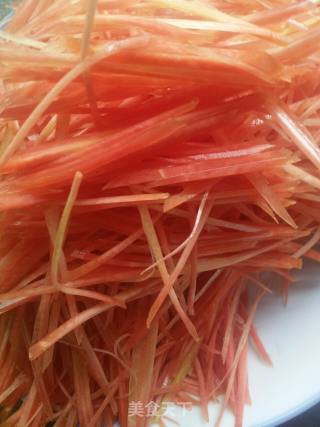 Stir-fried Shredded Carrots recipe