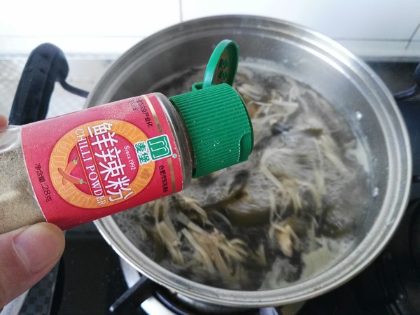 J Shredded Chicken Spicy Soup recipe