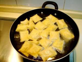 Seafood Ravioli with Walnut and Mushroom Sauce recipe