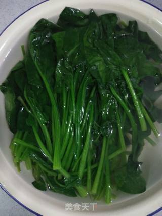 Stir-fried Spinach with Pleurotus Eryngii recipe