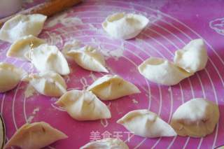 Dumplings Stuffed with Cabbage and Egg recipe