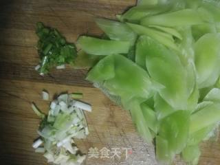 Stir-fried Lettuce recipe