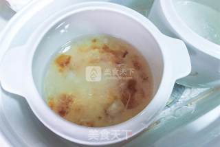 Stewed Bird's Nest with Peach Gum and Soap recipe