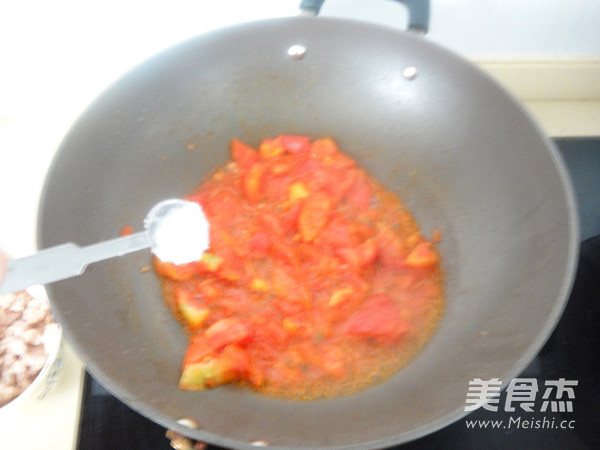 Tomato Meat Sauce Noodles recipe