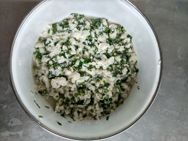 Tofu with Toon Sprouts recipe