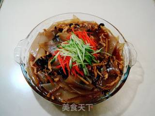 Autumn and Winter Home-cooked Dish "pork Braised Peeling" recipe