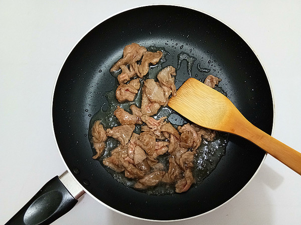 Beef Stir-fried Bitter Gourd recipe