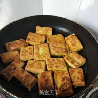 Stir-fried Tofu with Scallions recipe