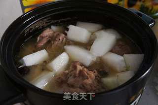 White Radish Big Bone Soup recipe