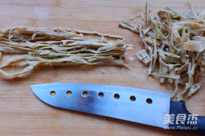 Sesame Oil Dried Bamboo Shoots recipe