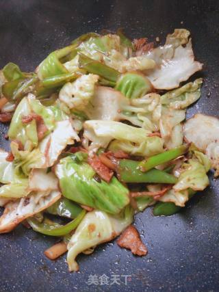 Stir-fried Pork Belly with Cabbage recipe