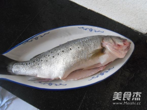 Garlic Oil Sea Bass recipe