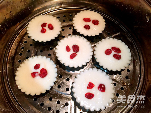 Tapioca Coconut Balls (pichi-pichi, Palau Cuisine) recipe