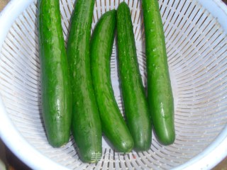 Homemade Pickled Cucumbers recipe